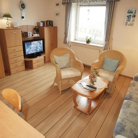 In Neue Tiefe Mit Terrasse- Garten Und Grill By Interhome *