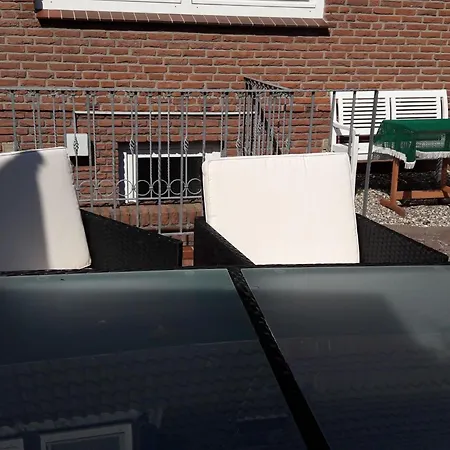 In Neue Tiefe Mit Terrasse- Garten Und Grill By Interhome